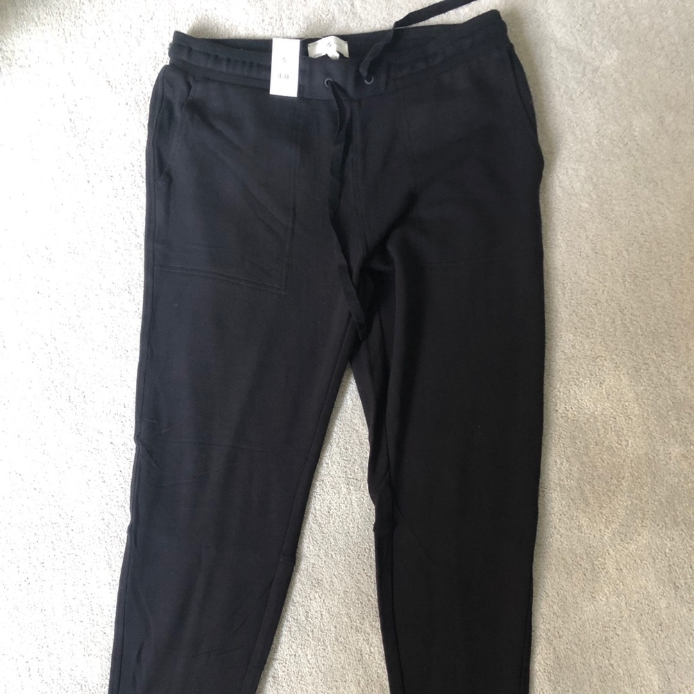 Lou & Grey Signaturesoft Plush Upstate Sweatpants